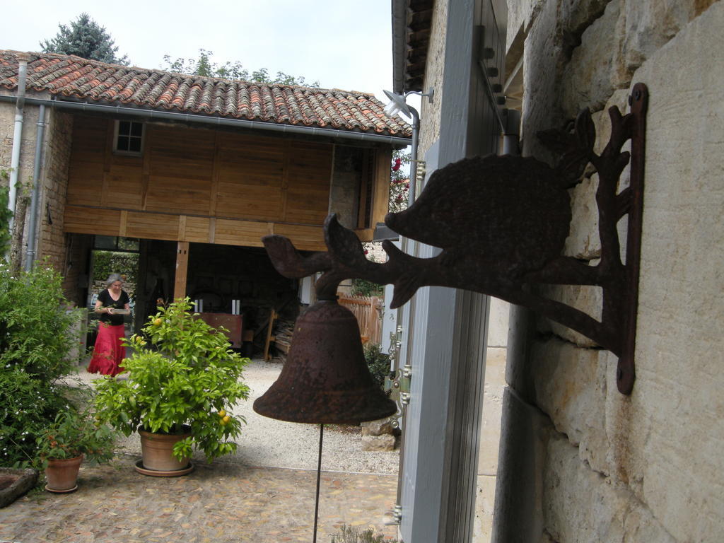 Couette Et Potager D'Antan Bed & Breakfast Mellé Exterior foto